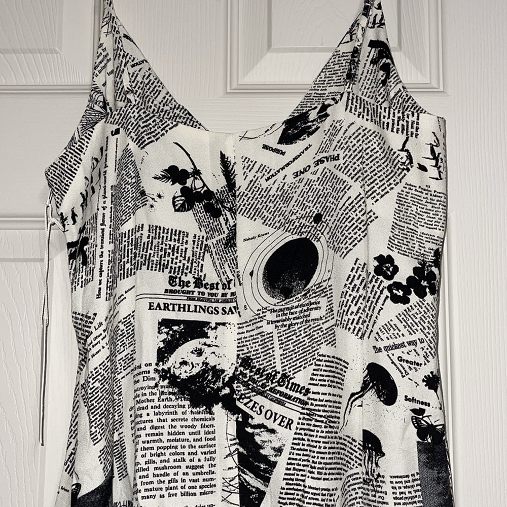 Reformation Newsprint Ventura Dress - Picture 6 of 12